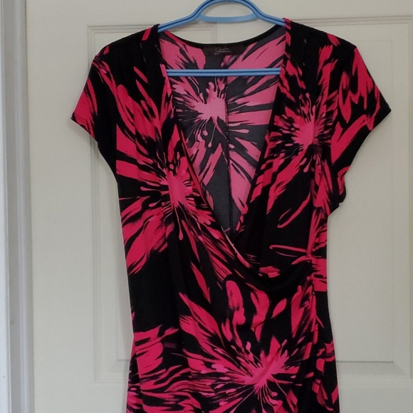 Spandex - Picture 2 of 3